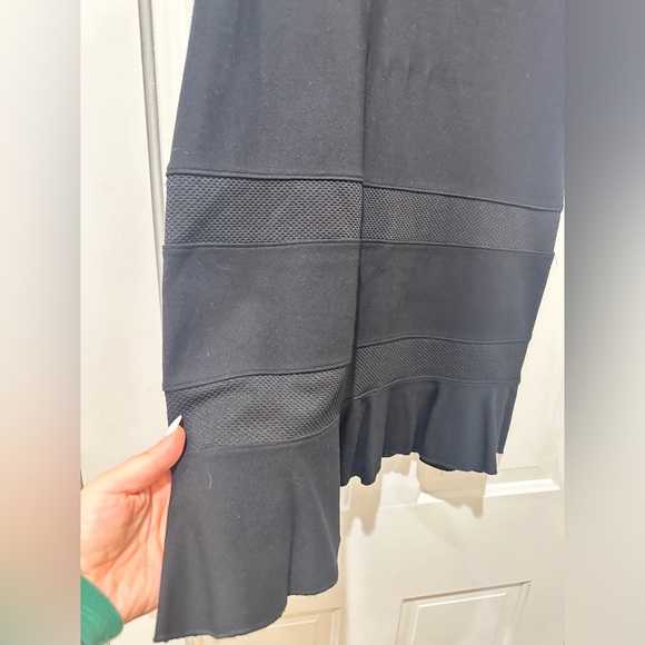 Felicity & Coco sleeveless knit sheath ruffle black dress - Picture 4 of 12